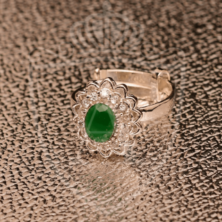 Small Emerald Rings in Karachi