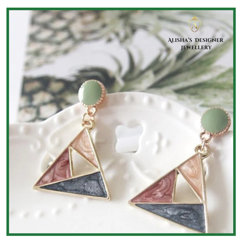 Expressive-Geometry-Painted-Earring