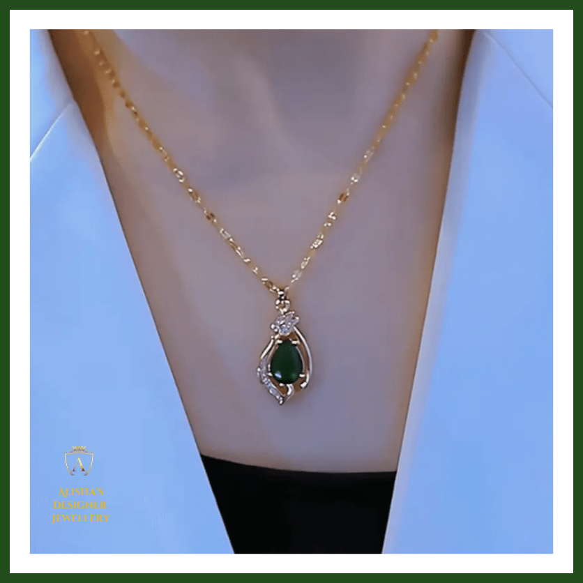 Elegant And Stylish Faux Emerald Pendant