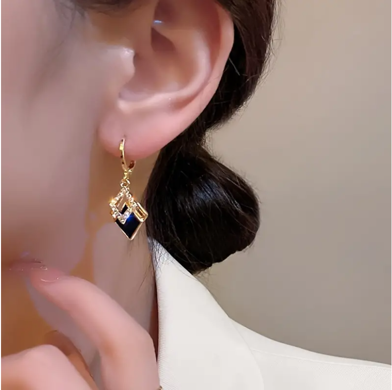 Elegant Irregular Geometric Dangling Earrings